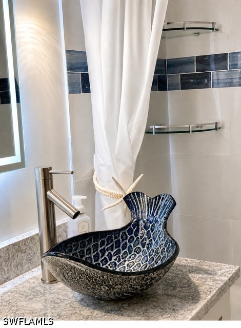 2 Bed ManufacturedHome for Sale in Naples, photo 14