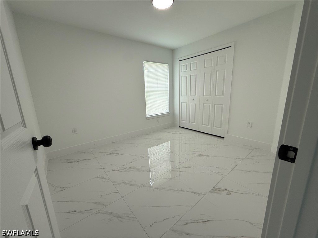 4 Bed SingleFamilyResidence for Sale in Lehigh Acres, photo 14