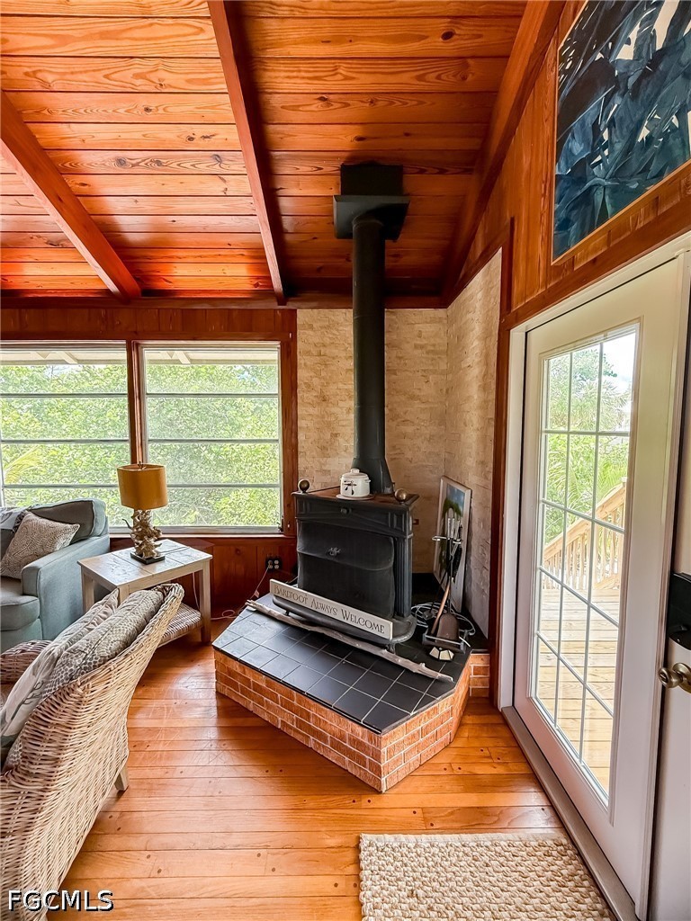 2 Bed SingleFamilyResidence for Sale in Upper Captiva, photo 14