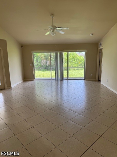 3 Bed SingleFamilyResidence for Sale in Cape Coral, photo 14