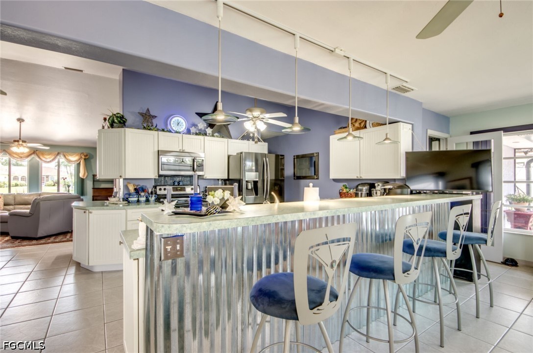 3 Bed Pool Home for Sale in Cape Coral, photo 14