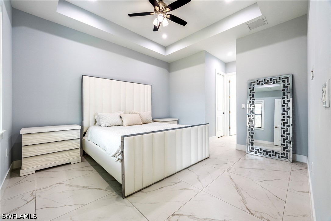 3 Bed SingleFamilyResidence for Sale in Naples, photo 14
