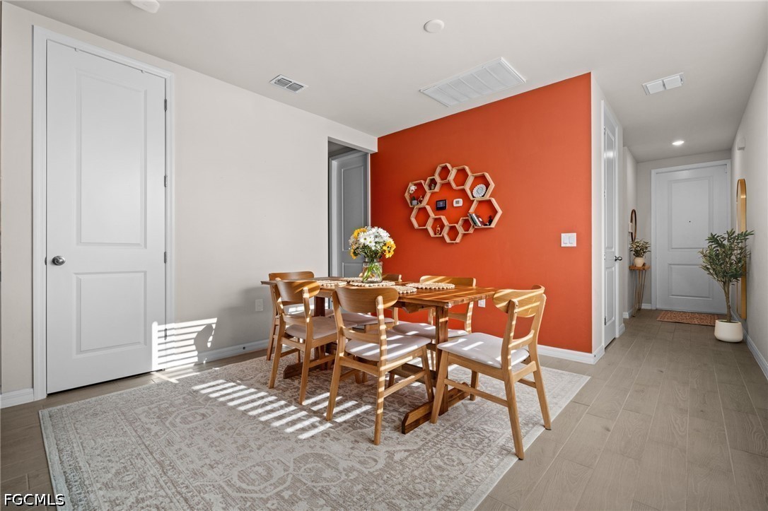3 Bed SingleFamilyResidence for Sale in Crescent Grove, photo 14