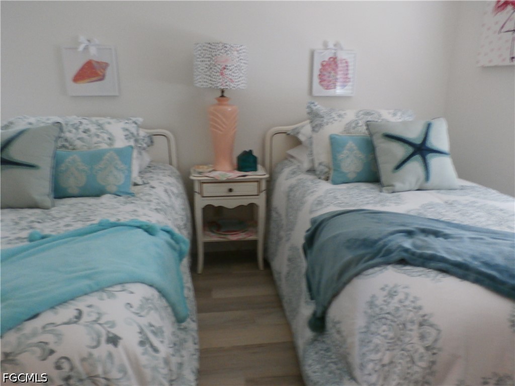 2 Bed Condominium for Sale in Manor, photo 14