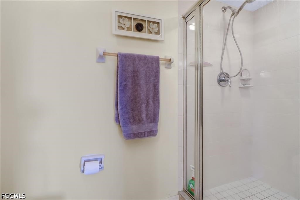 2 Bed Condominium for Sale in Terrace, photo 14