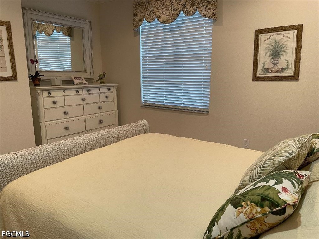 2 Bed Condominium for Sale in Crown Colony, photo 14