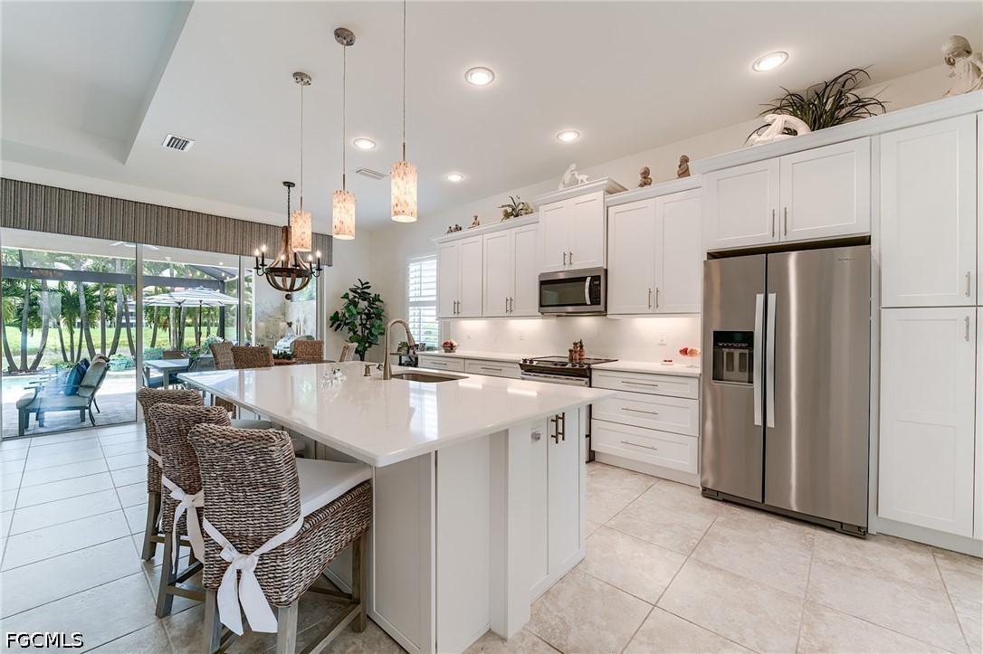 3 Bed Pool Home for Sale in Carena, photo 14