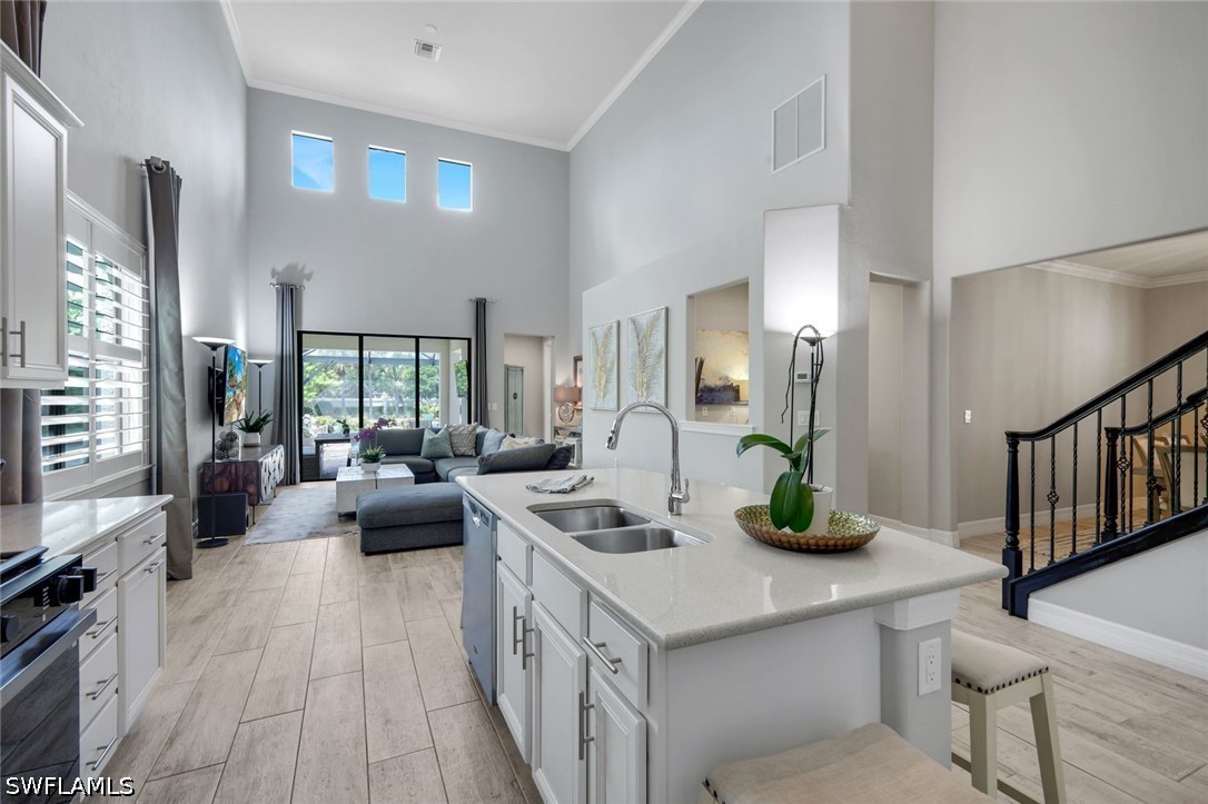 5 Bed Pool Home for Sale in Avery Square, photo 14
