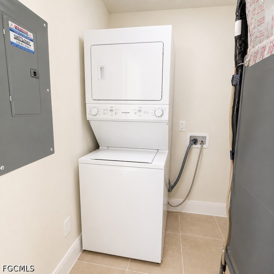 2 Bed Condominium for Sale in Cape Coral, photo 14