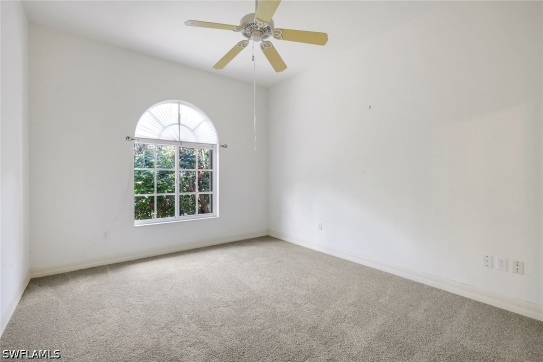 3 Bed Pool Home for Sale in Spanish Wells, photo 14