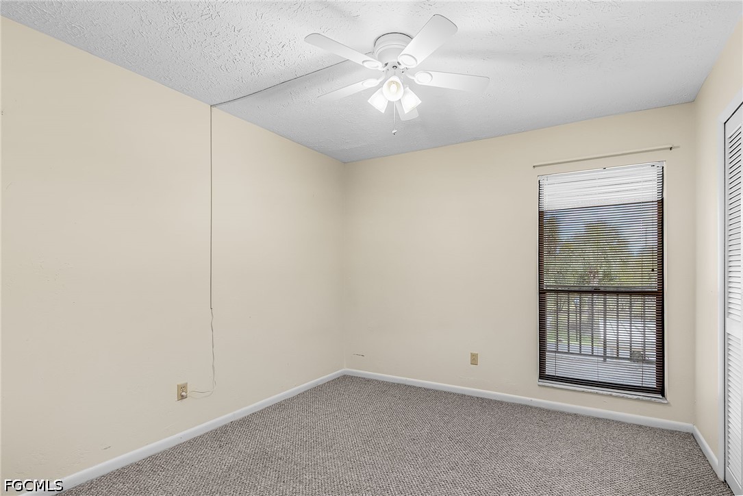 2 Bed Waterfront Home for Sale in Fort Myers, photo 14