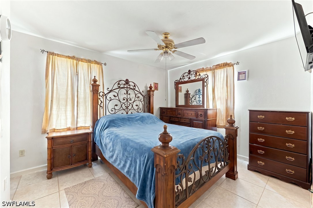 3 Bed SingleFamilyResidence for Sale in Naples, photo 14