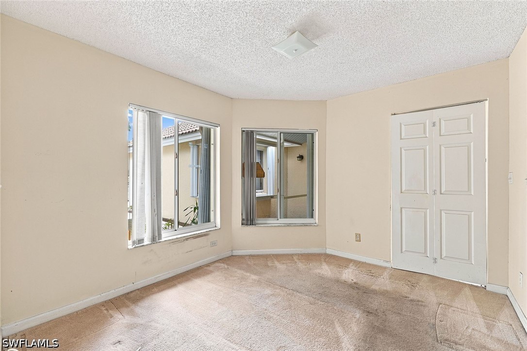 3 Bed SingleFamilyResidence for Sale in Naples, photo 14