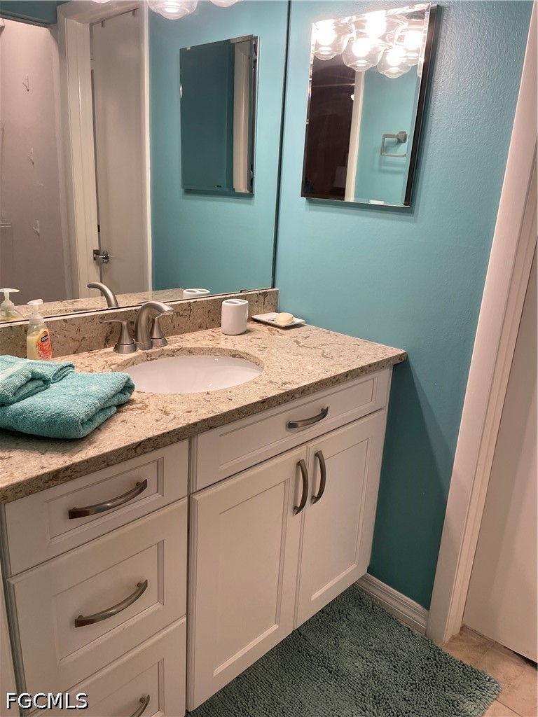 1 Bed Waterfront Home for Sale in Fort Myers Beach, photo 14