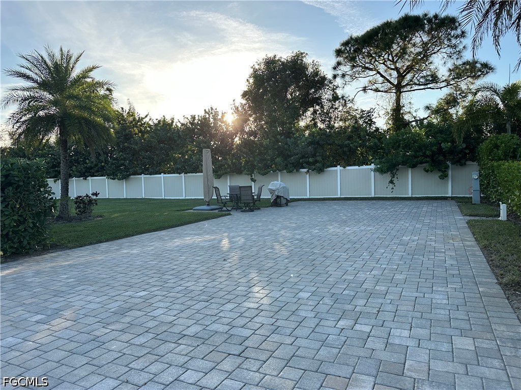 Residential for Sale in Fort Myers, photo 14