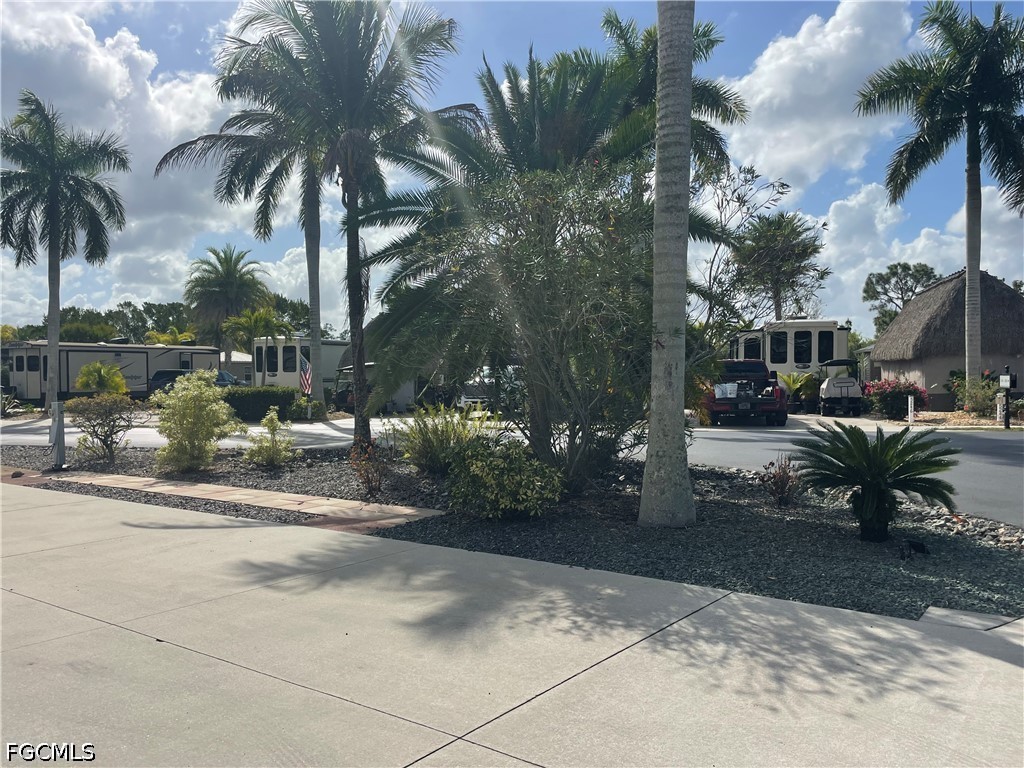 Residential for Sale in Fort Myers, photo 14