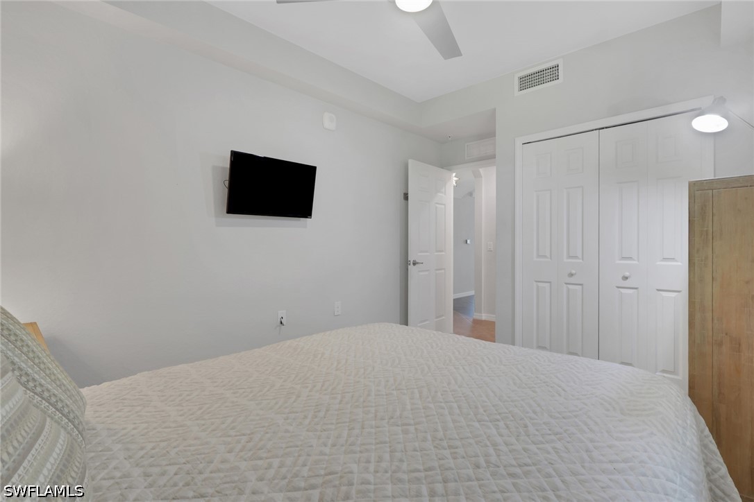 2 Bed Waterfront Home for Sale in Trevi, photo 14