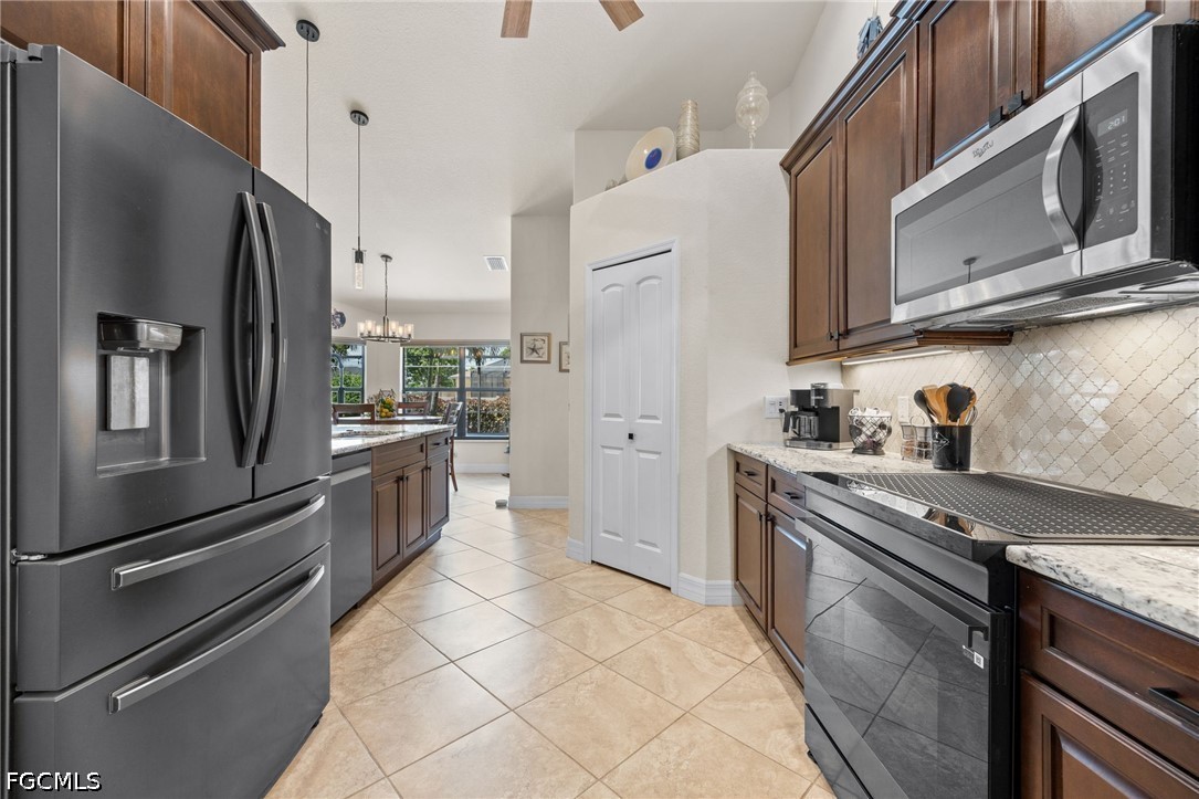 3 Bed Pool Home for Sale in Cape Coral, photo 14