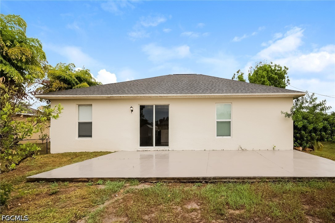 3 Bed SingleFamilyResidence for Sale in Mirror Lakes, photo 14