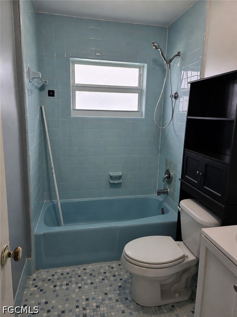 1 Bed Condominium for Sale in Cape Coral, photo 14