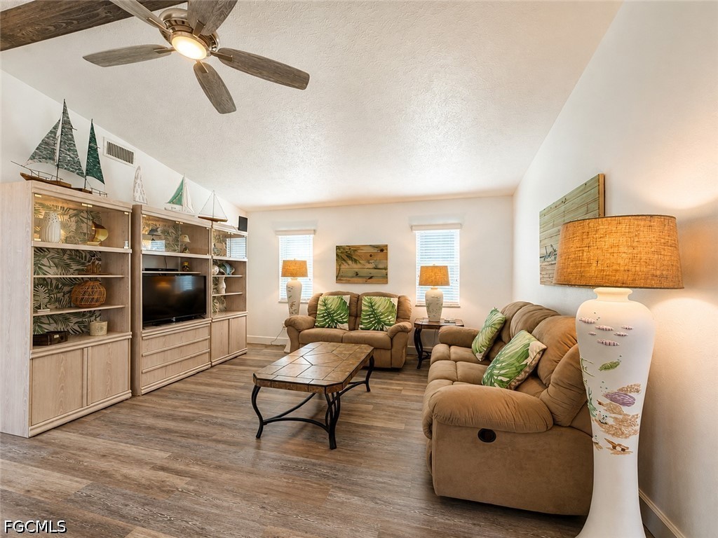 3 Bed Pool Home for Sale in Cape Coral, photo 14