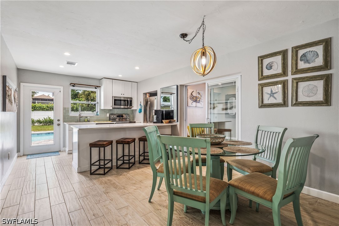 3 Bed Pool Home for Sale in Naples Park, photo 14