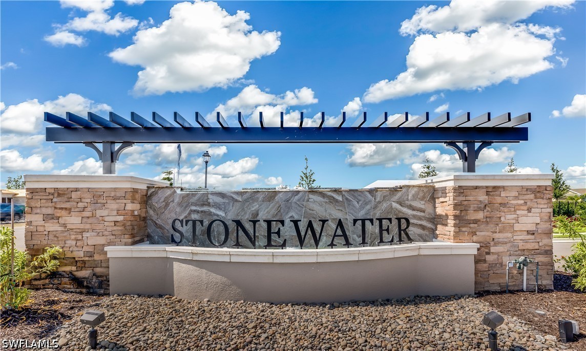 4 Bed Waterfront Home for Sale in Stonewater, photo 14