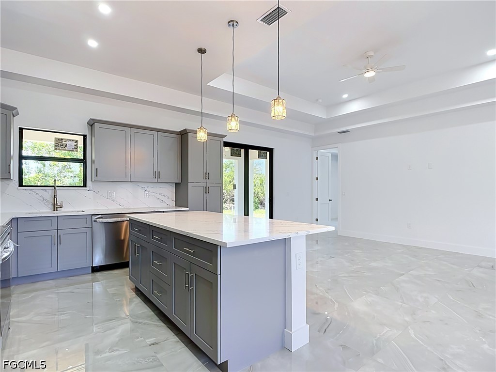 3 Bed Waterfront Home for Sale in Lehigh Acres, photo 14