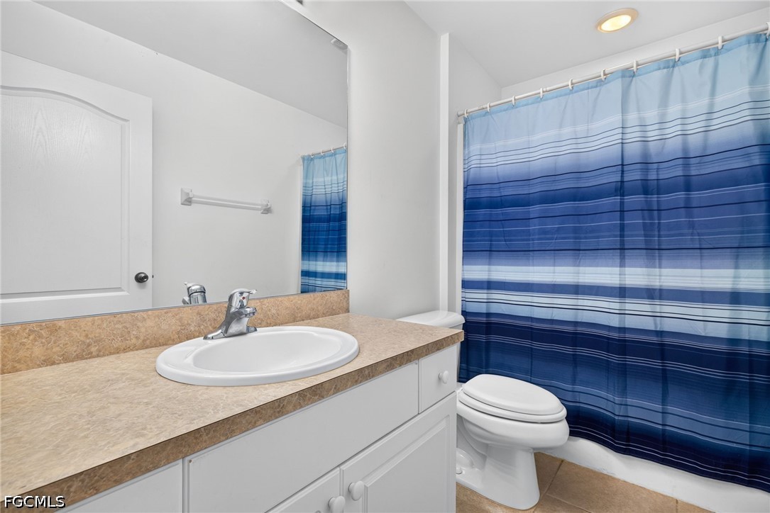 3 Bed SingleFamilyResidence for Sale in Lehigh Acres, photo 14