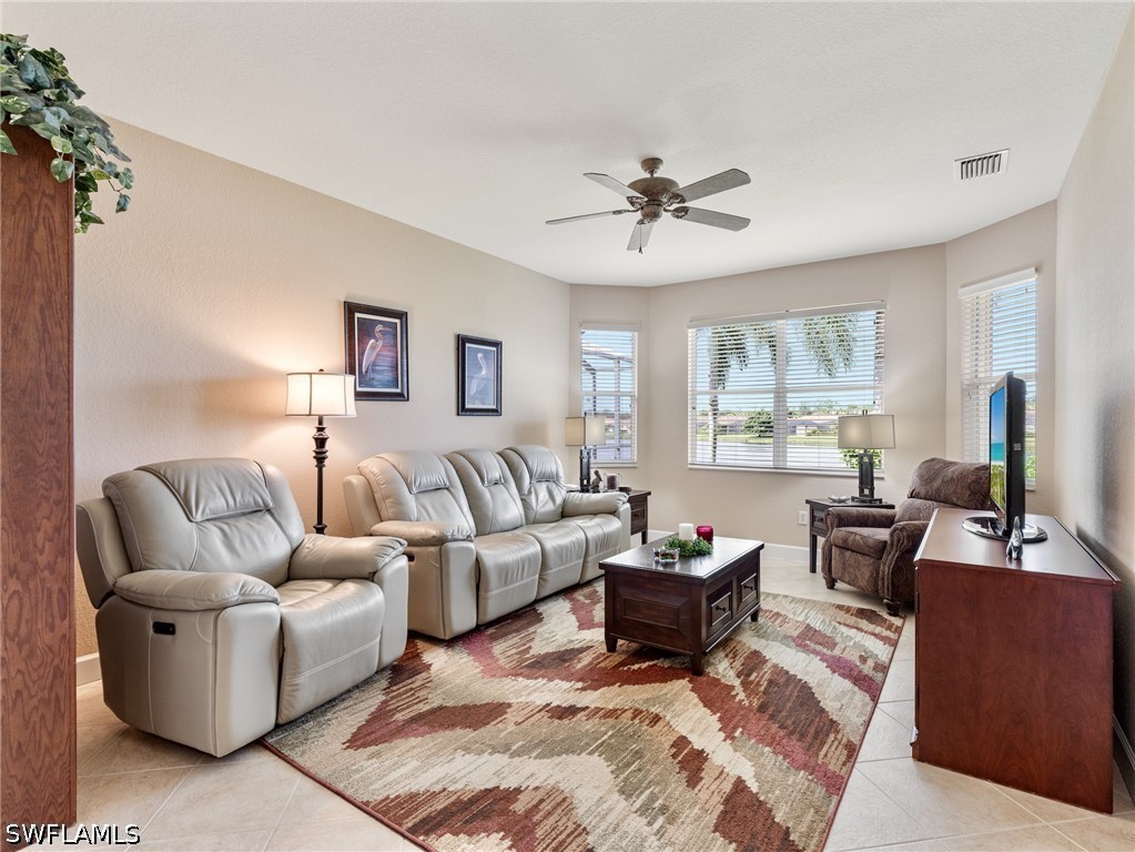 3 Bed Waterfront Home for Sale in Bella Terra, photo 14