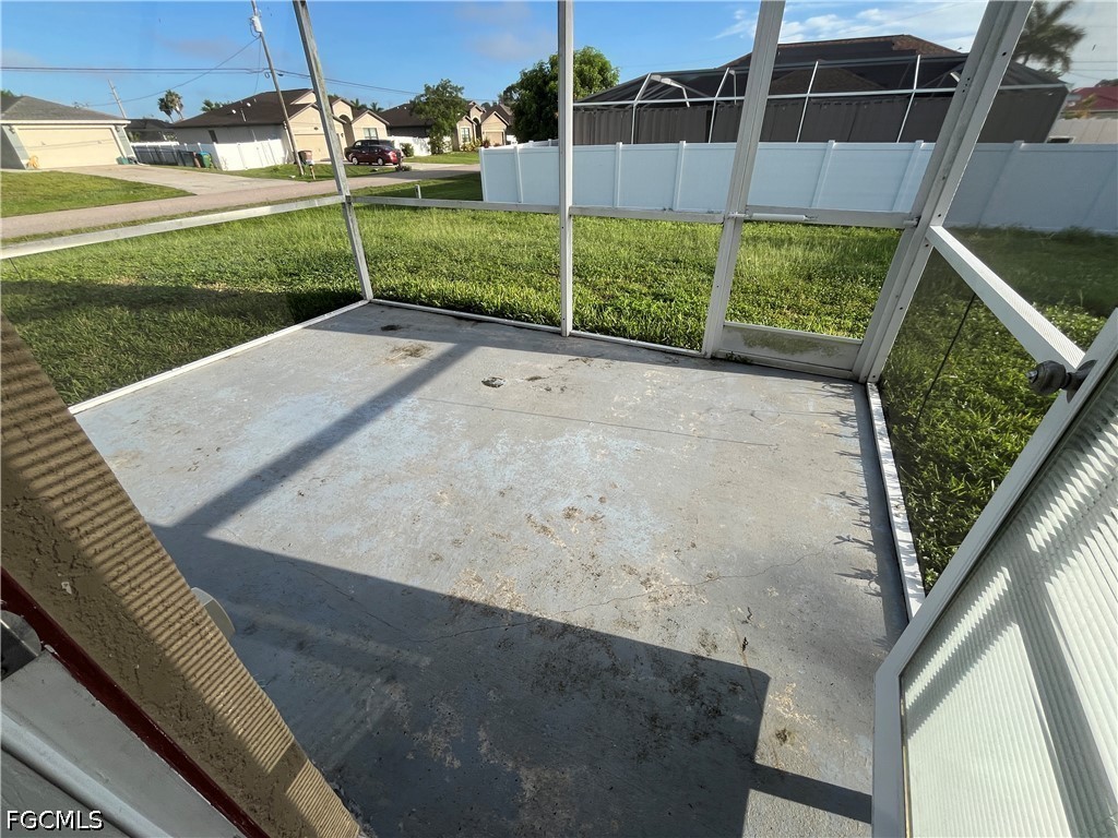 4 Bed SingleFamilyResidence for Sale in Cape Coral, photo 14