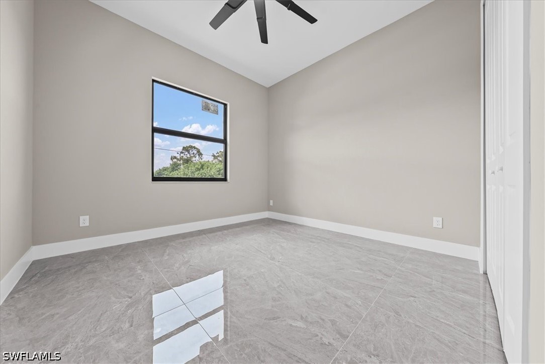 3 Bed SingleFamilyResidence for Sale in Lehigh Acres, photo 14