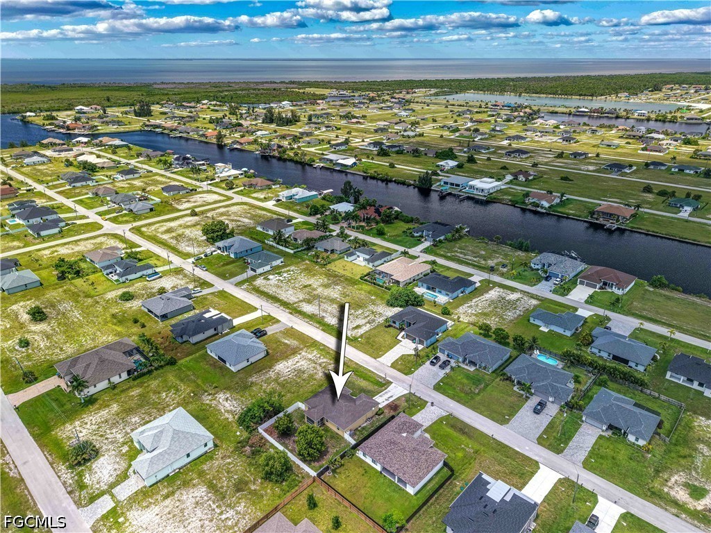 3 Bed SingleFamilyResidence for Sale in Cape Coral, photo 14
