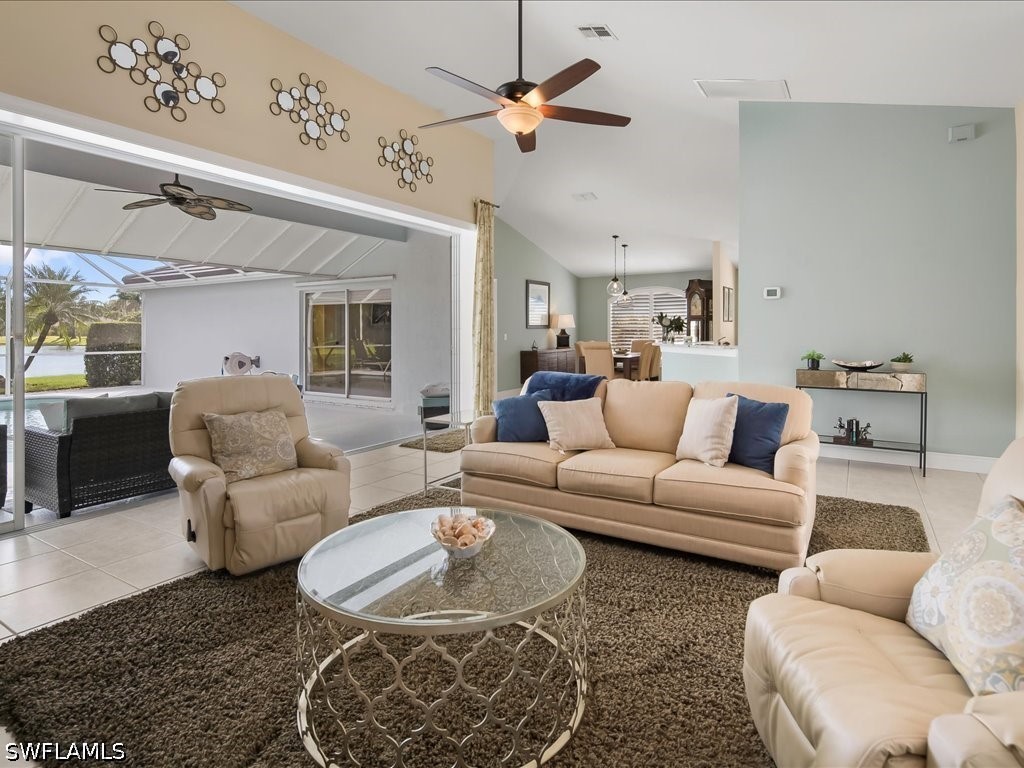 3 Bed Pool Home for Sale in Briarwood, photo 14