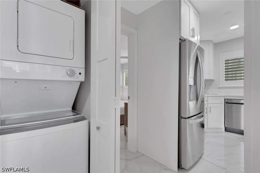 2 Bed Condominium for Sale in Naples, photo 14