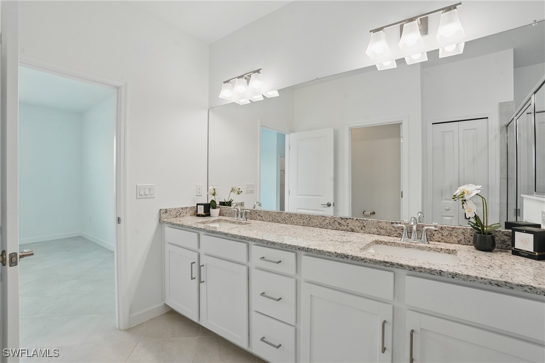 4 Bed Waterfront Home for Sale in Timber Creek, photo 15
