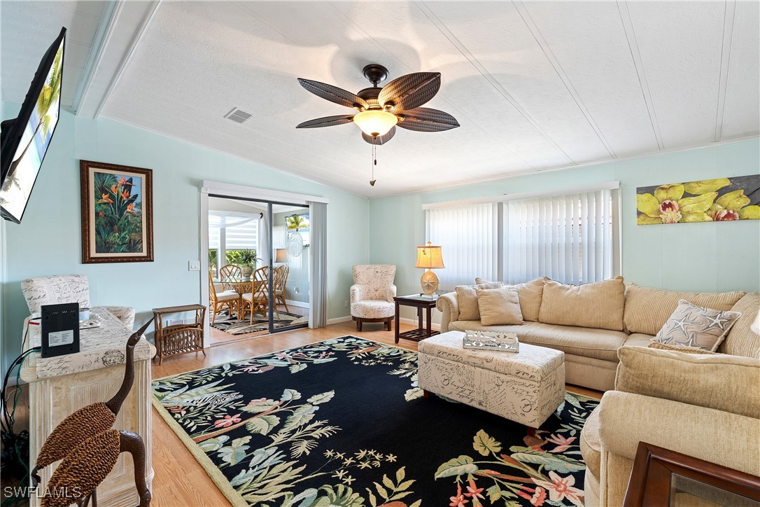 2 Bed ManufacturedHome for Sale in Naples, FL, $210,000 — photo 15
