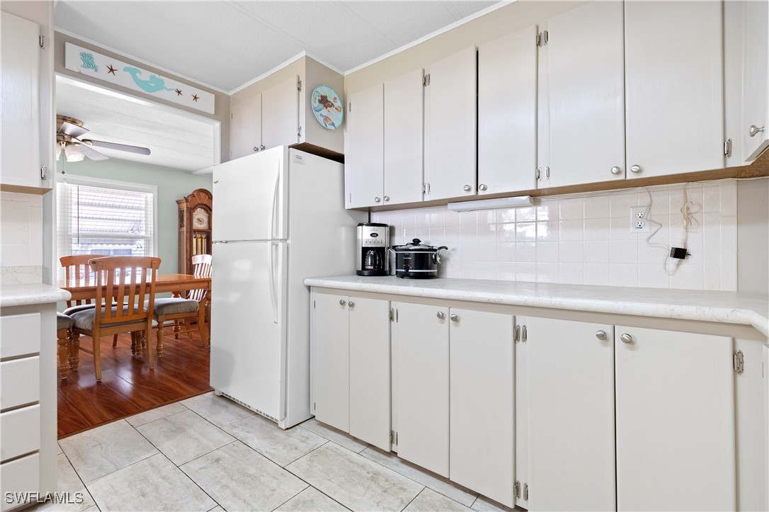 2 Bed ManufacturedHome for Sale in Carriage Village, FL — photo 15