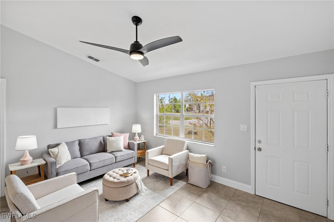 2 Bed Pool Home for Sale in Gulf Cove, photo 15
