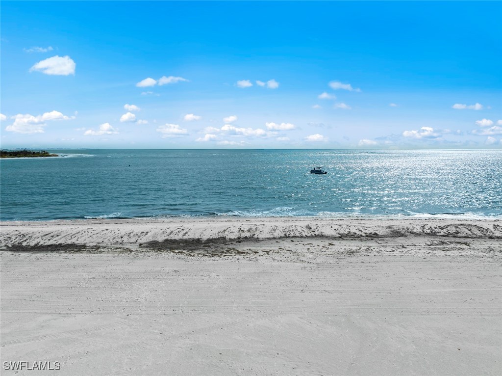 2 Bed Waterfront Home for Sale in Castle Beach Condo, FL — photo 15