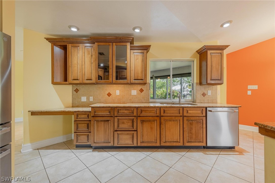 3 Bed Waterfront Home for Sale in Fort Myers, FL — photo 15