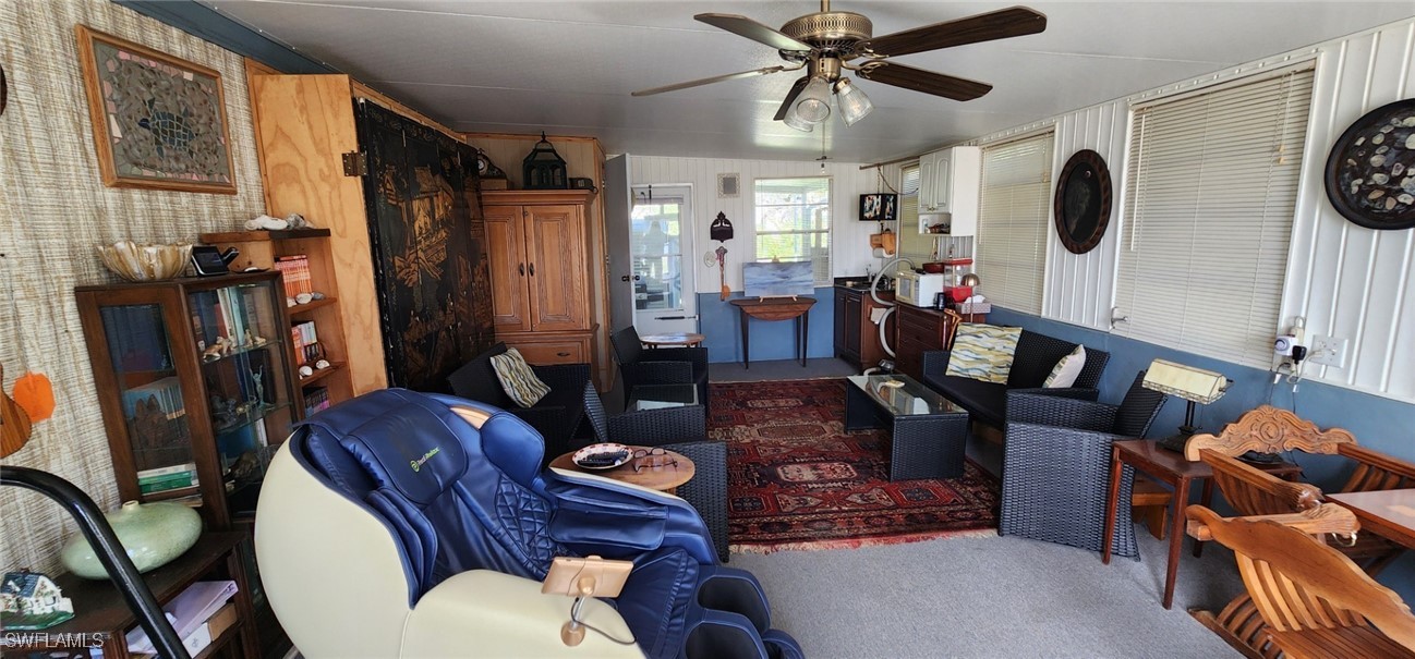 2 Bed Waterfront Home for Sale in Moore Haven, photo 15