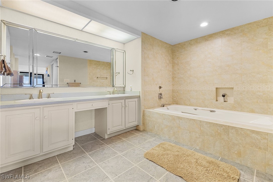 3 Bed Waterfront Home for Sale in Ariel, FL, $320,000 — photo 15