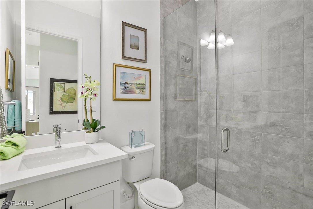 2 Bed Attached for Sale in Naples, photo 15