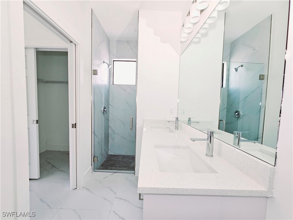 6 Bed Duplex for Sale in Lehigh Acres, photo 15