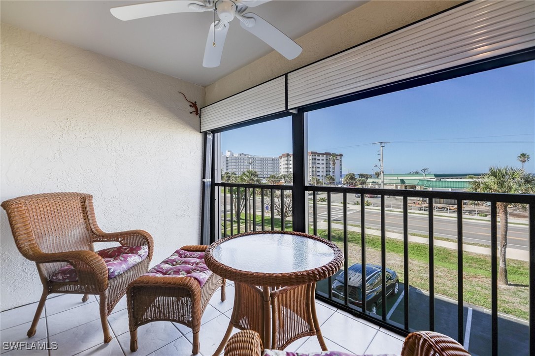 2 Bed Condominium for Sale in Fort Myers Beach, FL, $299,000 — photo 15