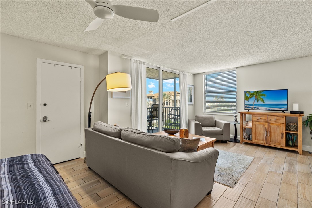 1 Bed Waterfront Home for Sale in Beach And Tennis Club, photo 15