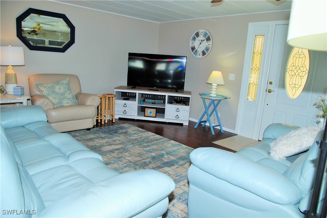 2 Bed ManufacturedHome for Sale in North Fort Myers, photo 15