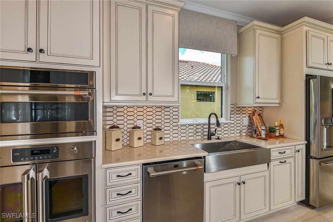 3 Bed SingleFamilyResidence for Sale in Punta Gorda, FL — photo 15