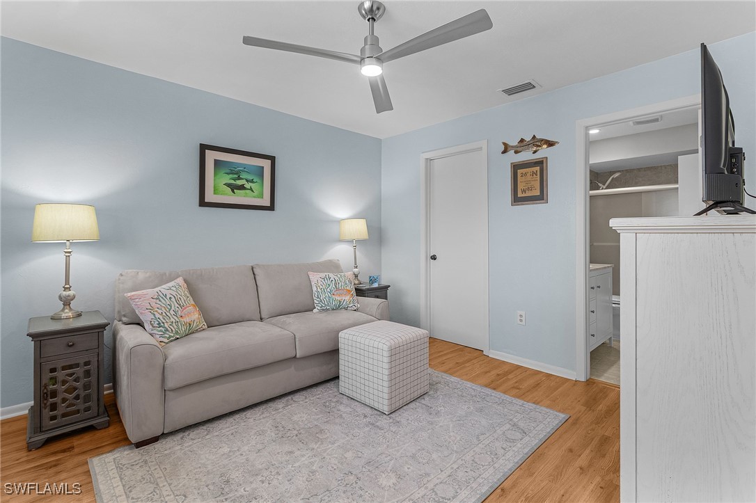 2 Bed Condominium for Sale in Bokeelia, photo 15